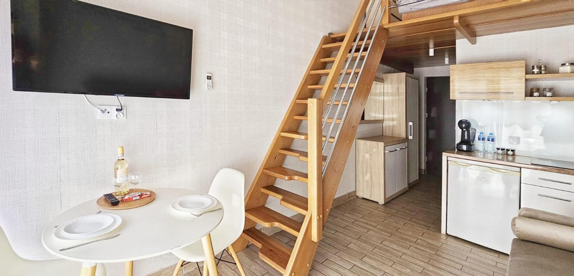 Holiday Home Slavia New S8 Miedzyzdroje Z Antresola I Balkonem Przy Plazy Extérieur photo